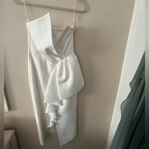 Elliatt dress ivory.